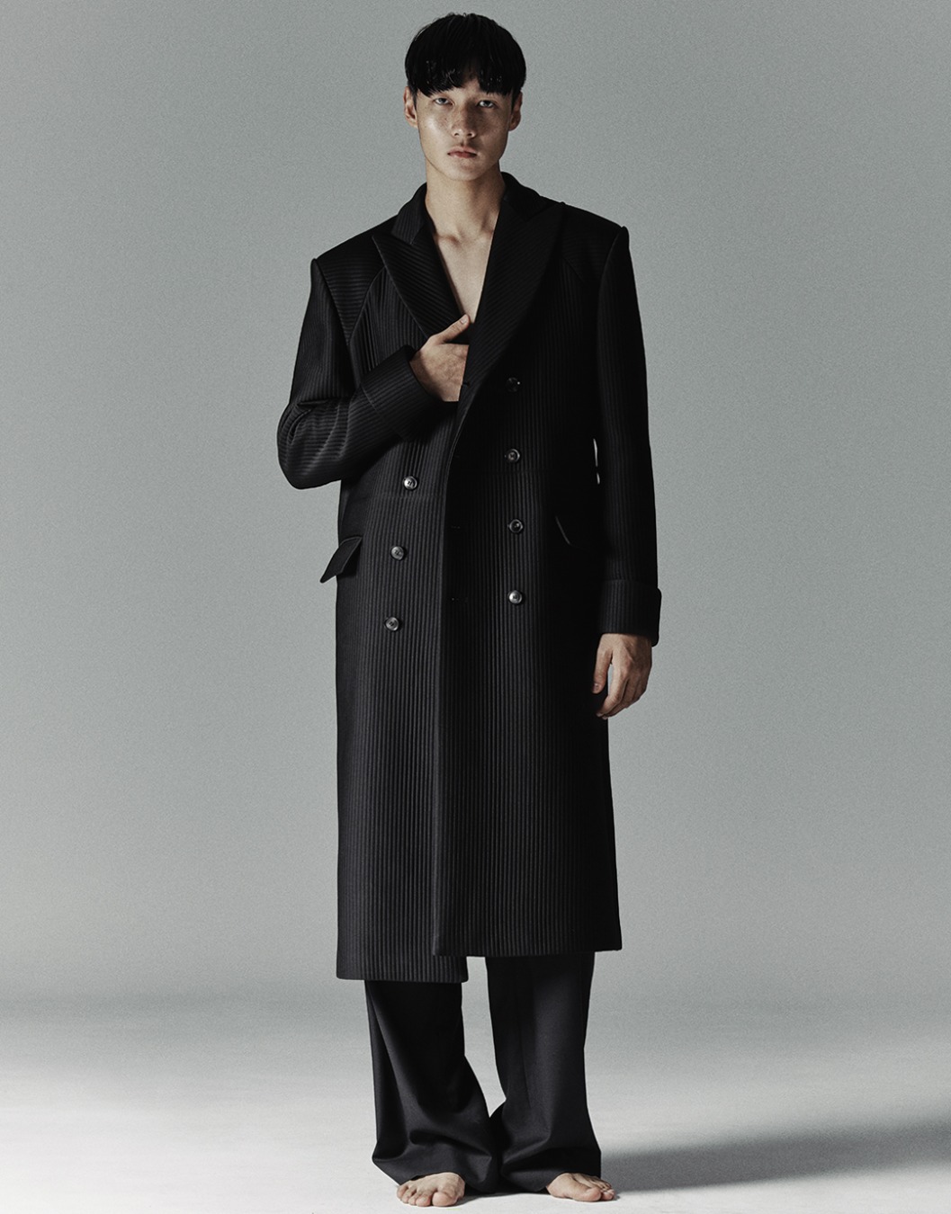 BLACK QUILTED TAILORED COAT